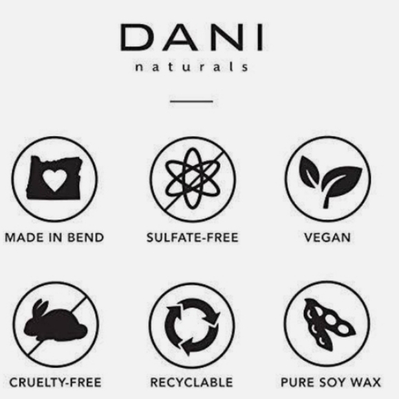 DANI'S Candle 7.5 OZ. Glass Sandalwood Vanilla Soy Essential Oil - Picture 5 of 10